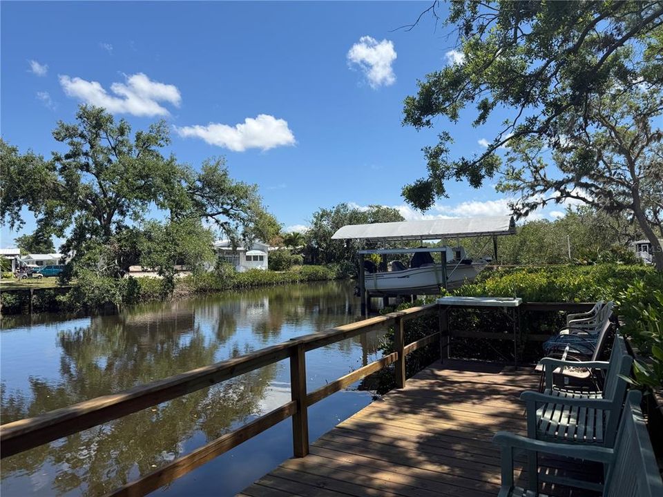 For Sale: $100,000 (1 beds, 1 baths, 708 Square Feet)