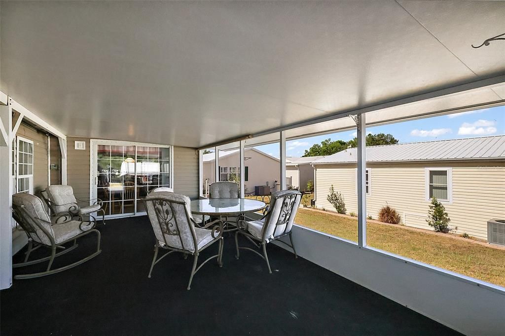 На продажу: $245,000 (3 спален, 2 ванн, 1584 Квадратных фут)