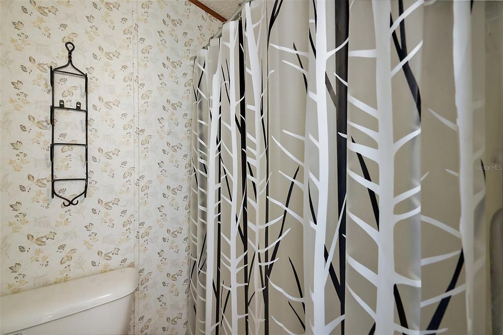 На продажу: $245,000 (3 спален, 2 ванн, 1584 Квадратных фут)