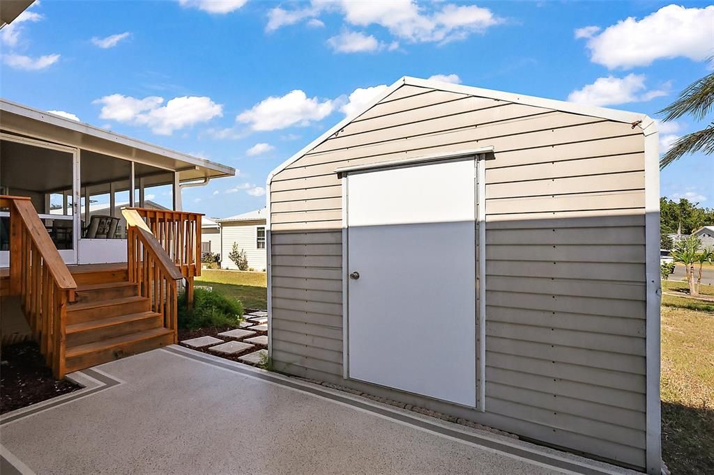 На продажу: $245,000 (3 спален, 2 ванн, 1584 Квадратных фут)