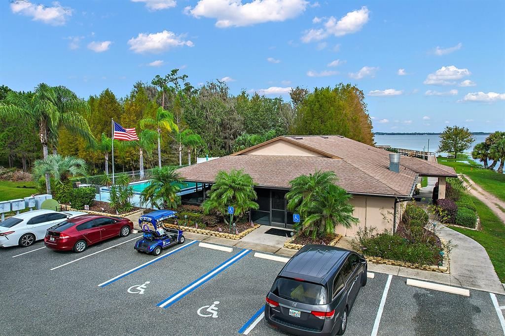 На продажу: $245,000 (3 спален, 2 ванн, 1584 Квадратных фут)