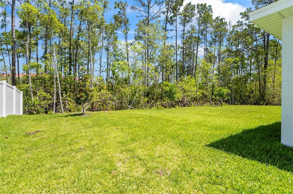 Activo con contrato: $424,900 (3 camas, 2 baños, 2208 Pies cuadrados)