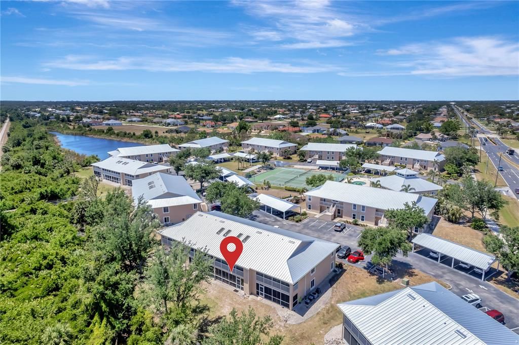 Active With Contract: $189,000 (2 beds, 2 baths, 1285 Square Feet)