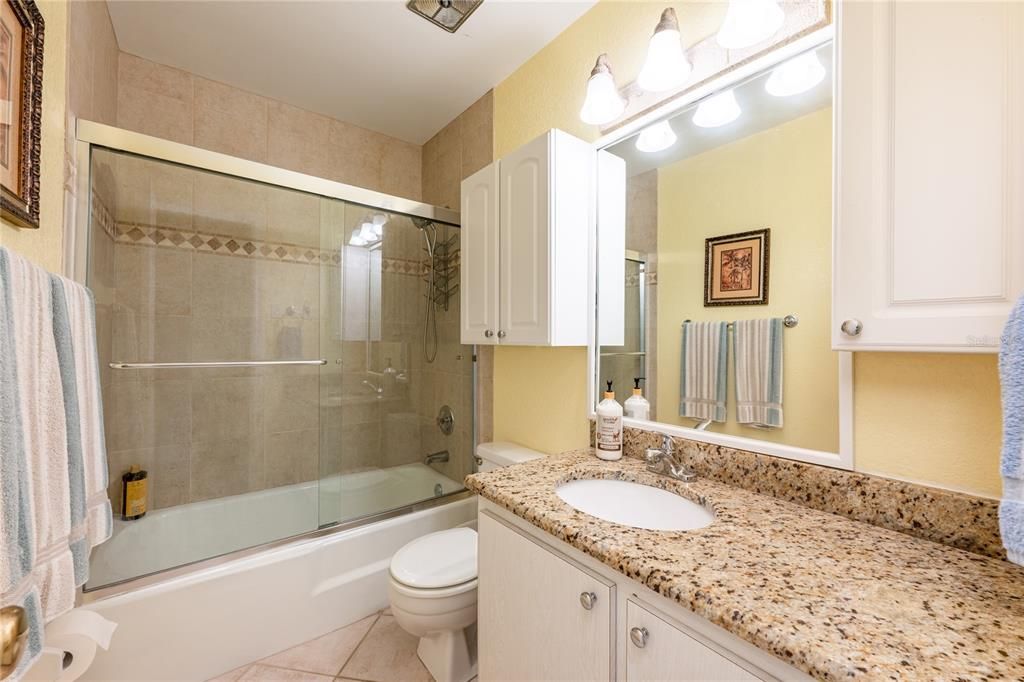 В аренду: $2,900 (2 спален, 2 ванн, 1248 Квадратных фут)