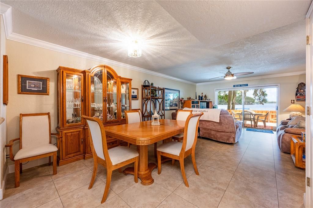 В аренду: $2,900 (2 спален, 2 ванн, 1248 Квадратных фут)