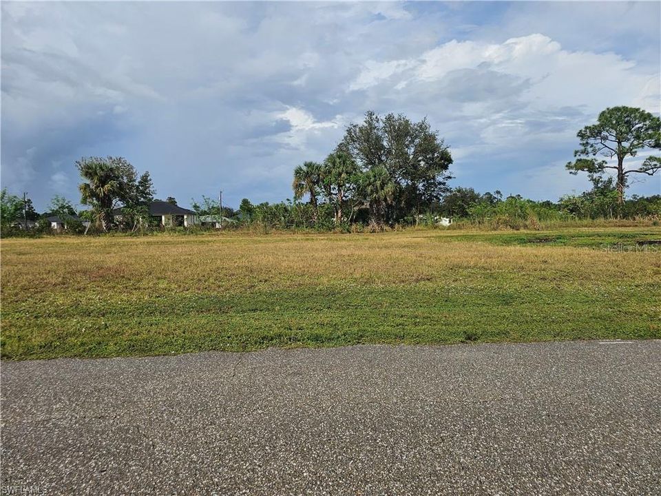 For Sale: $48,850 (0.23 acres)