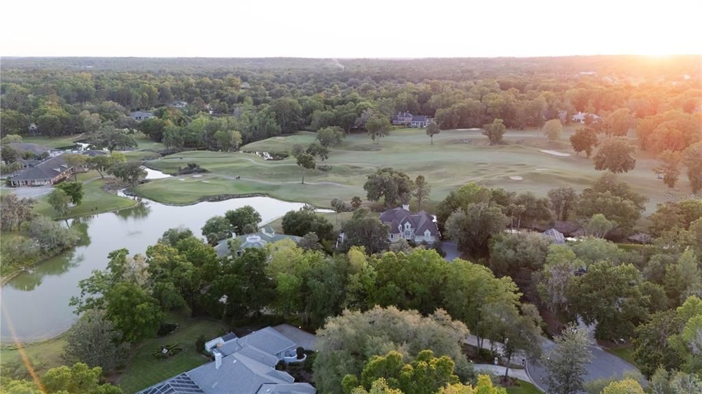 合同活跃: $1,450,000 (4 贝兹, 4 浴室, 4699 平方英尺)