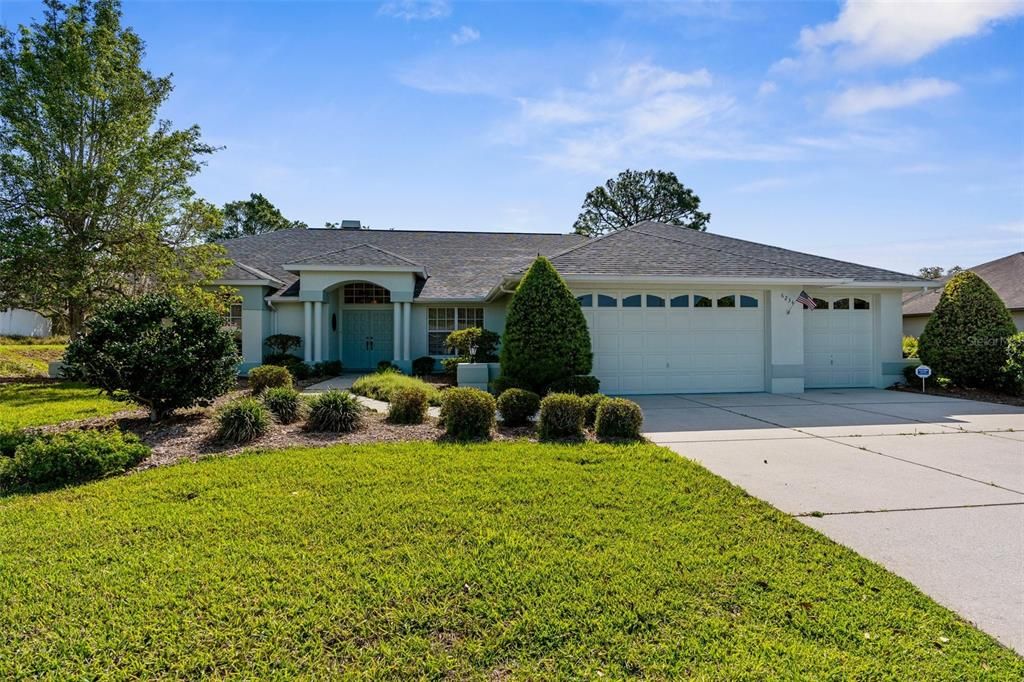 Recently Sold: $429,900 (3 beds, 2 baths, 2548 Square Feet)