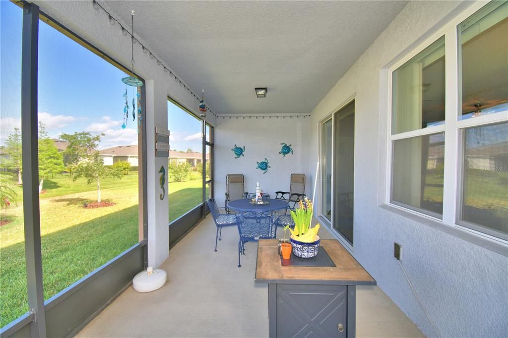 Active With Contract: $349,900 (3 beds, 2 baths, 1649 Square Feet)