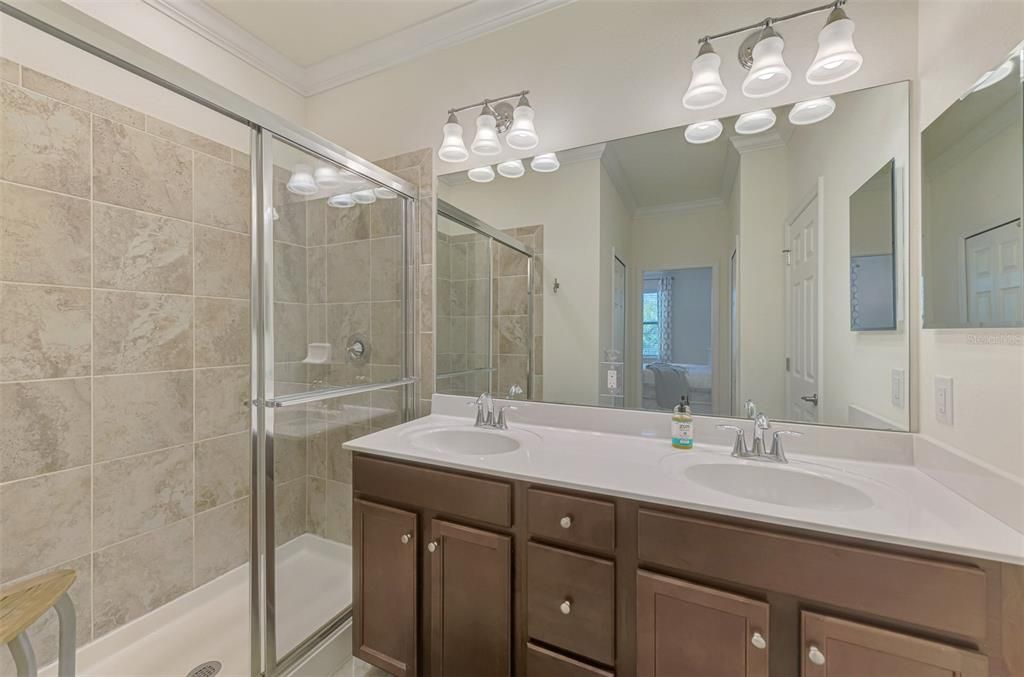 Active With Contract: $289,000 (3 beds, 2 baths, 1949 Square Feet)