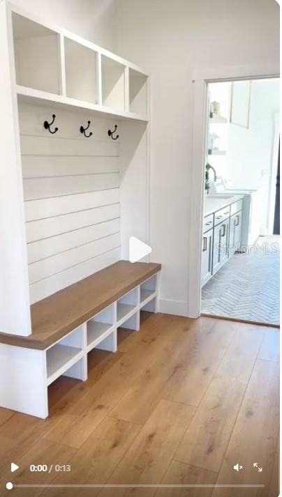 For Sale: $2,035,000 (5 beds, 4 baths, 3890 Square Feet)