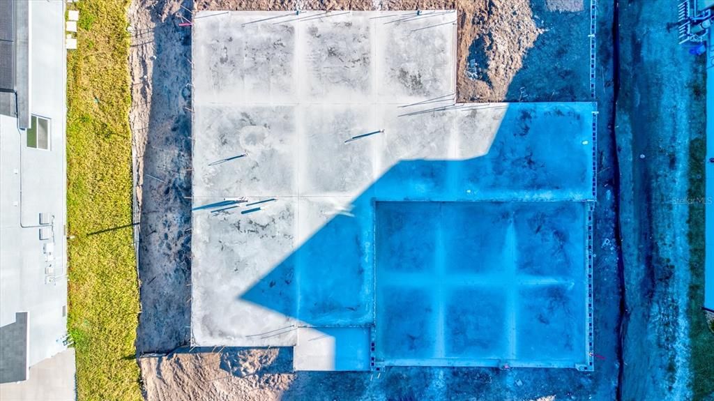 For Sale: $2,035,000 (5 beds, 4 baths, 3890 Square Feet)