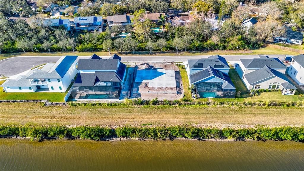 For Sale: $2,035,000 (5 beds, 4 baths, 3890 Square Feet)