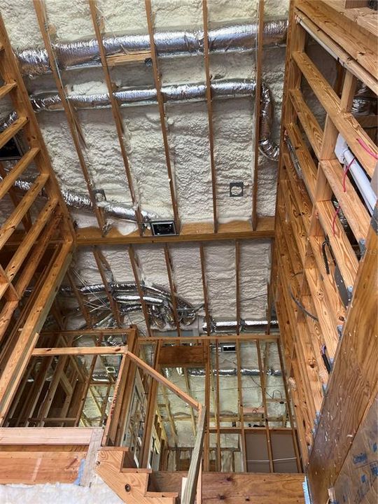 For Sale: $2,035,000 (5 beds, 4 baths, 3890 Square Feet)