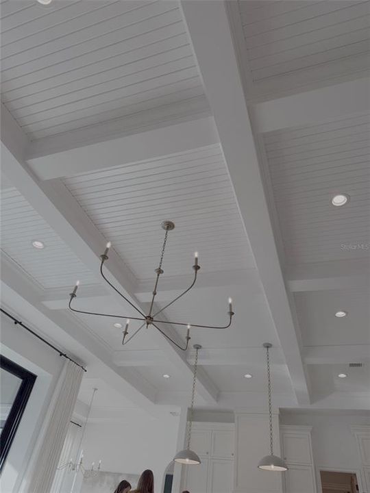 For Sale: $2,035,000 (5 beds, 4 baths, 3890 Square Feet)