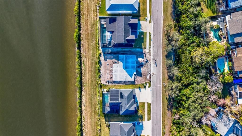 For Sale: $2,035,000 (5 beds, 4 baths, 3890 Square Feet)