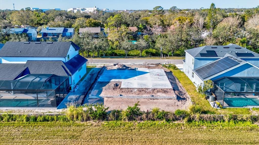 For Sale: $2,035,000 (5 beds, 4 baths, 3890 Square Feet)