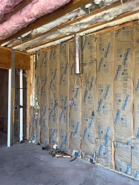 For Sale: $2,035,000 (5 beds, 4 baths, 3890 Square Feet)