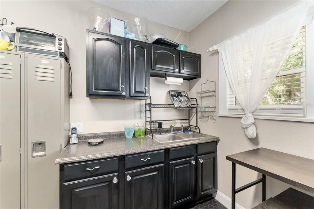 En Venta: $499,000 (0 camas, 0 baños, 1946 Pies cuadrados)