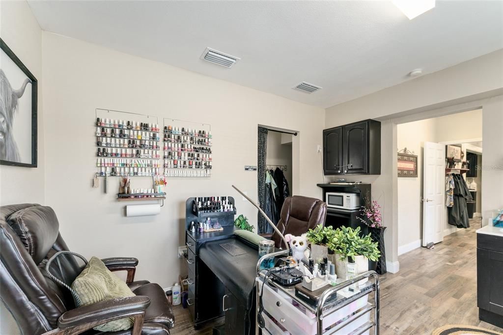 En Venta: $499,000 (0 camas, 0 baños, 1946 Pies cuadrados)