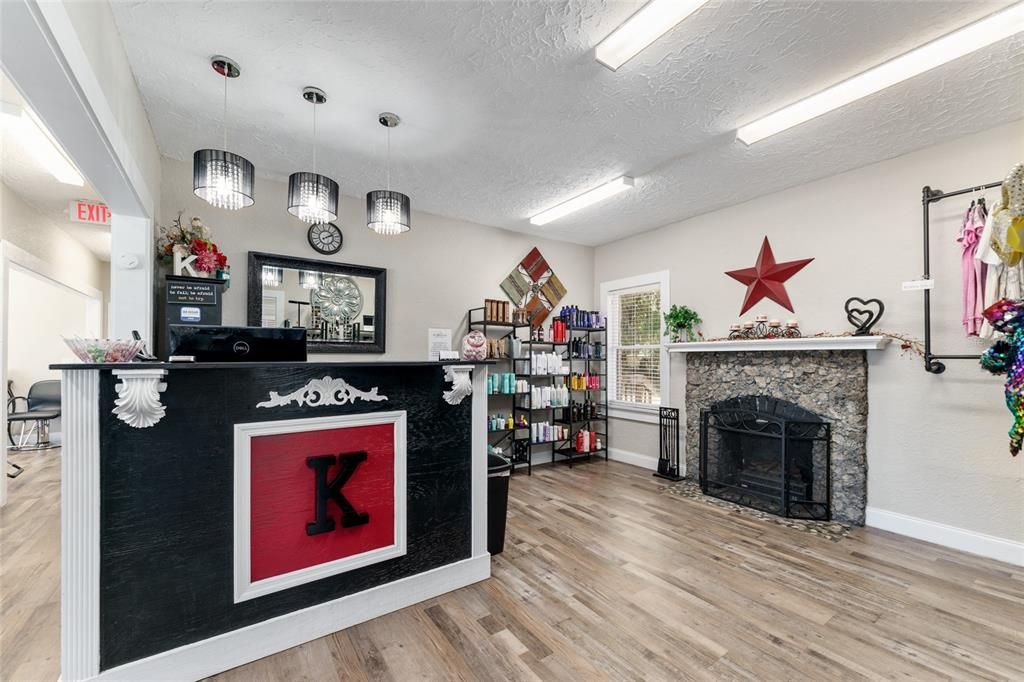 En Venta: $499,000 (0 camas, 0 baños, 1946 Pies cuadrados)