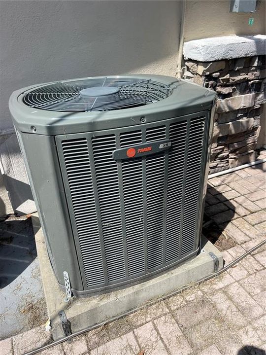 待售: $350,000 (2 贝兹, 2 浴室, 1542 平方英尺)