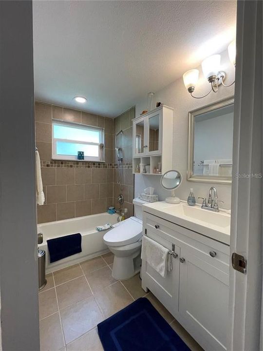 待售: $350,000 (2 贝兹, 2 浴室, 1542 平方英尺)