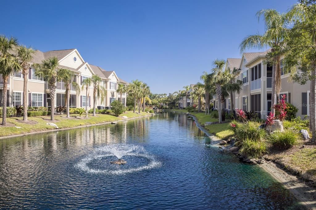 Active With Contract: $425,000 (2 beds, 2 baths, 1664 Square Feet)