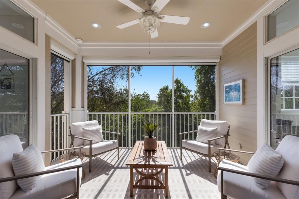 Active With Contract: $425,000 (2 beds, 2 baths, 1664 Square Feet)