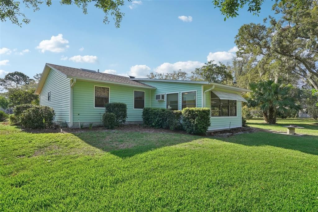 Activo con contrato: $185,000 (2 camas, 2 baños, 1374 Pies cuadrados)