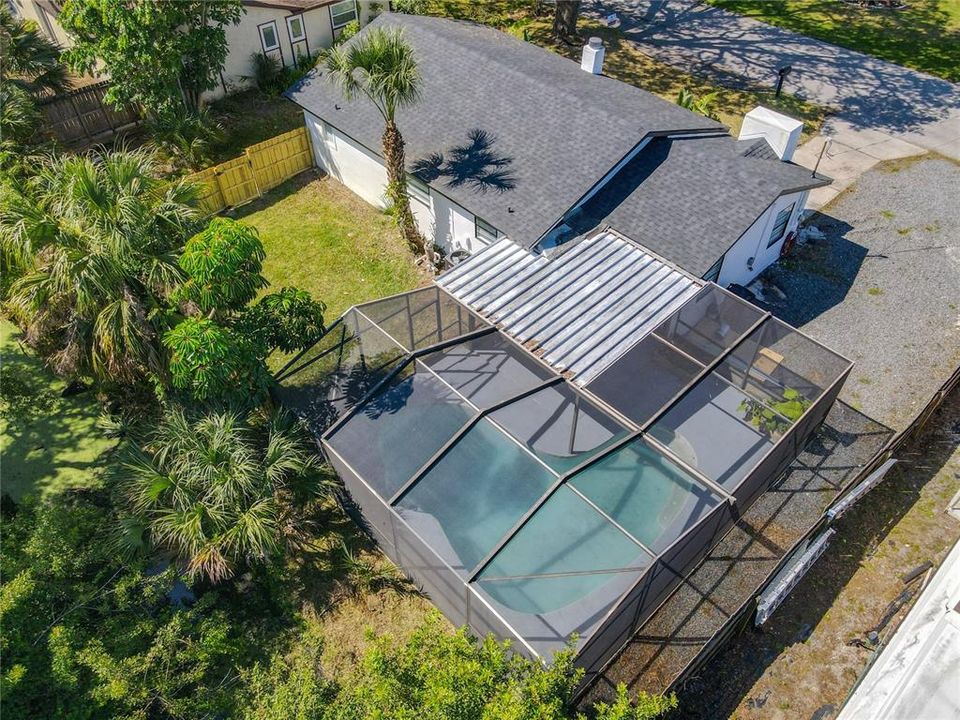 Active With Contract: $259,000 (2 beds, 2 baths, 1212 Square Feet)