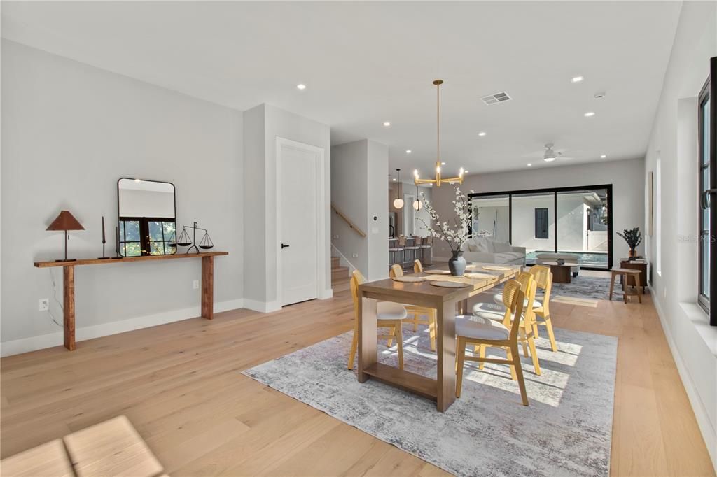 Под контрактом: $1,499,900 (5 спален, 4 ванн, 3246 Квадратных фут)