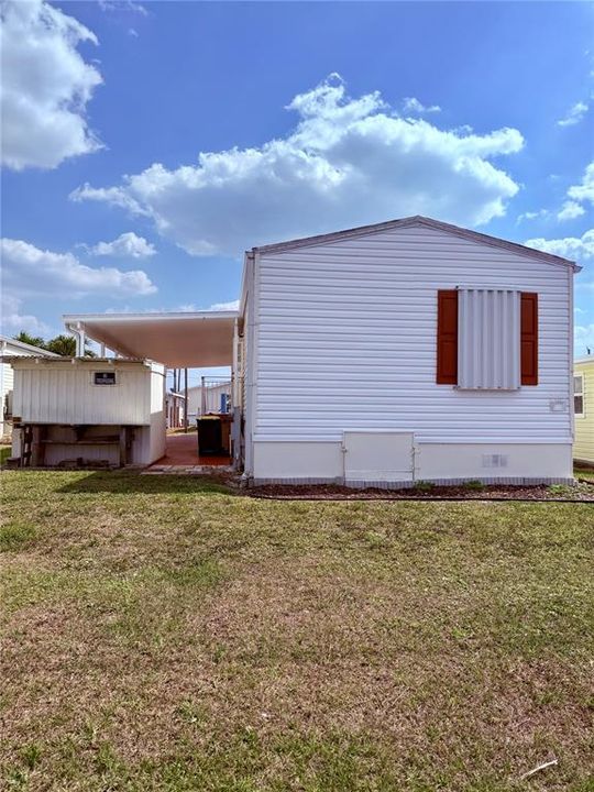 For Sale: $124,900 (2 beds, 2 baths, 960 Square Feet)