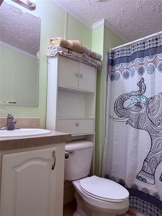 For Sale: $124,900 (2 beds, 2 baths, 960 Square Feet)