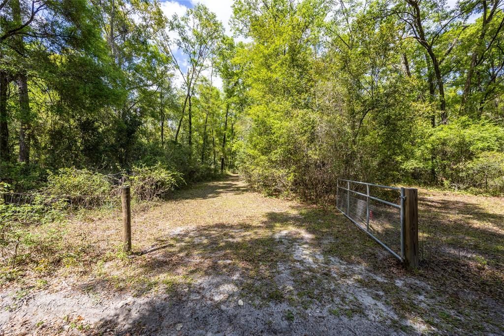 Recently Sold: $1,000,000 (20.00 acres)