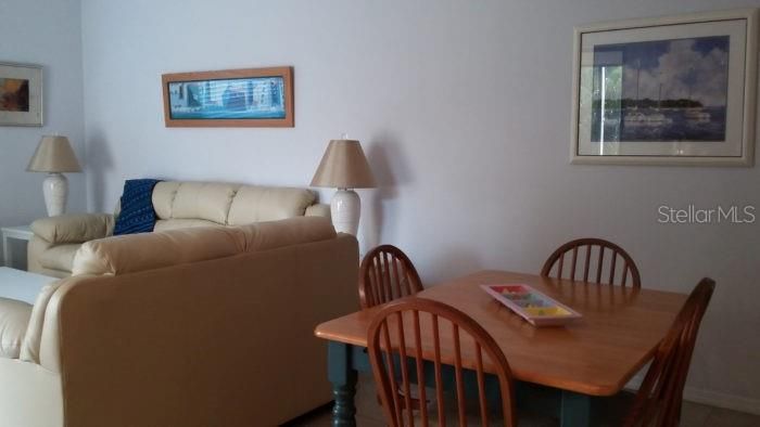 En Renta: $2,395 (3 camas, 2 baños, 1277 Pies cuadrados)