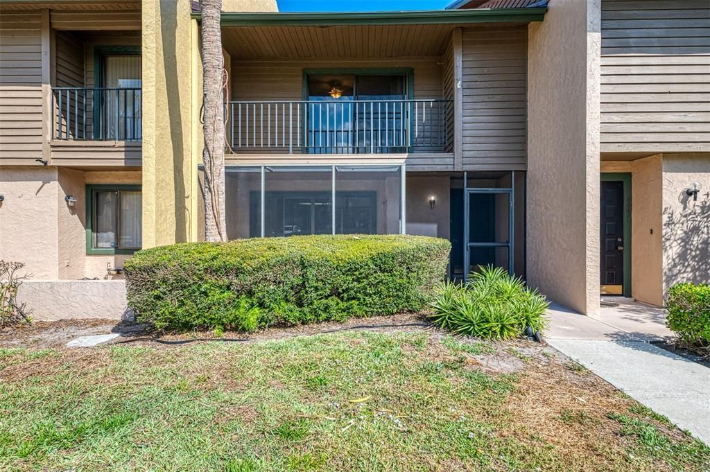 Recently Sold: $200,000 (2 beds, 2 baths, 1263 Square Feet)