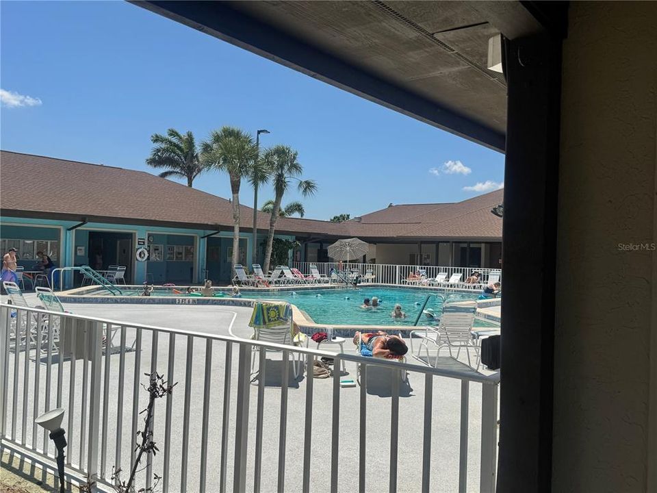 For Sale: $158,888 (2 beds, 2 baths, 1446 Square Feet)