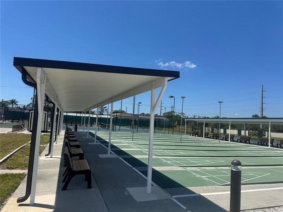 For Sale: $158,888 (2 beds, 2 baths, 1446 Square Feet)