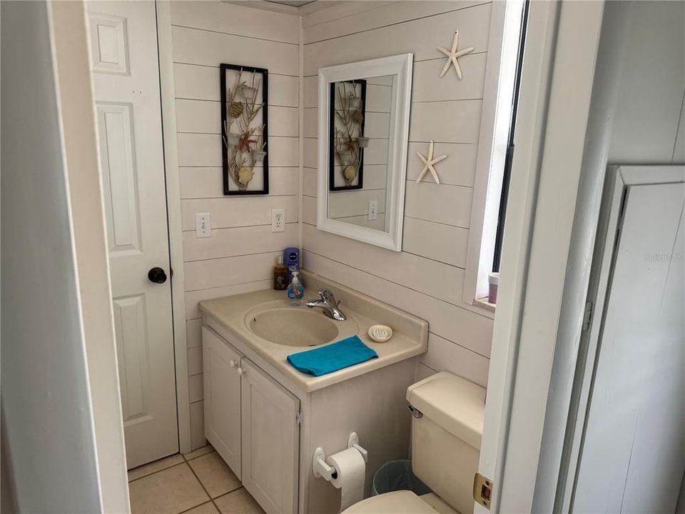 For Sale: $158,888 (2 beds, 2 baths, 1446 Square Feet)