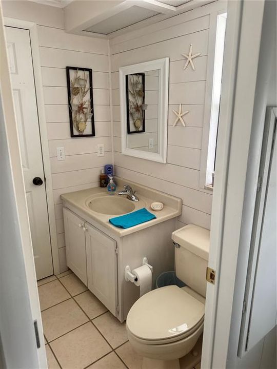 For Sale: $158,888 (2 beds, 2 baths, 1446 Square Feet)