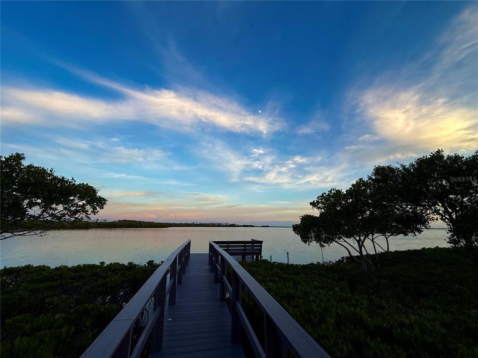 出租: $8,750 (5 贝兹, 3 浴室, 4092 平方英尺)