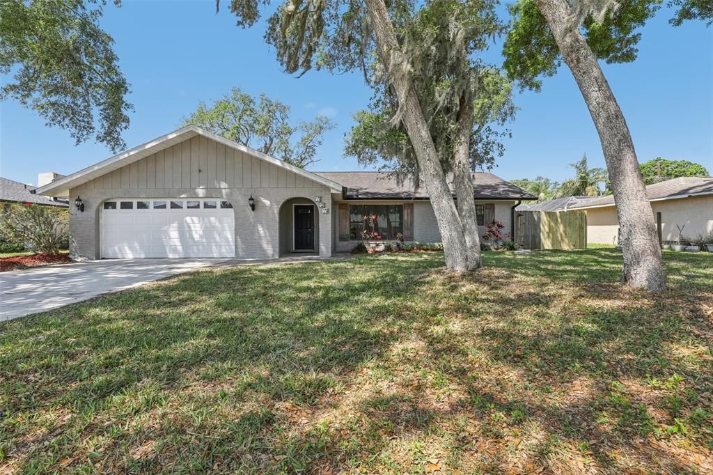 Welcome to the Hamlet community of Port Orange and this updated 4BD/2BA single story home full of value and versatility!