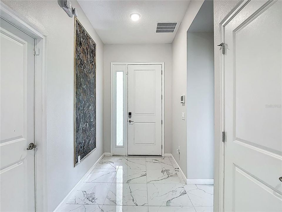 待售: $1,425,000 (12 贝兹, 11 浴室, 5031 平方英尺)