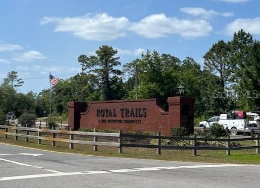 Activo con contrato: $599,990 (5 camas, 3 baños, 3130 Pies cuadrados)