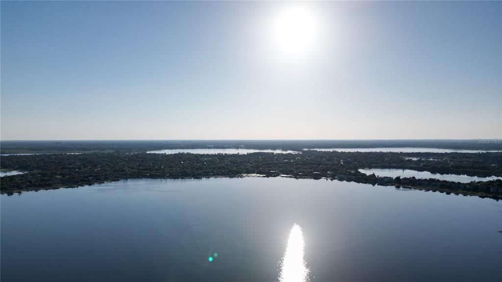 En Venta: $730,000 (3 camas, 2 baños, 2549 Pies cuadrados)