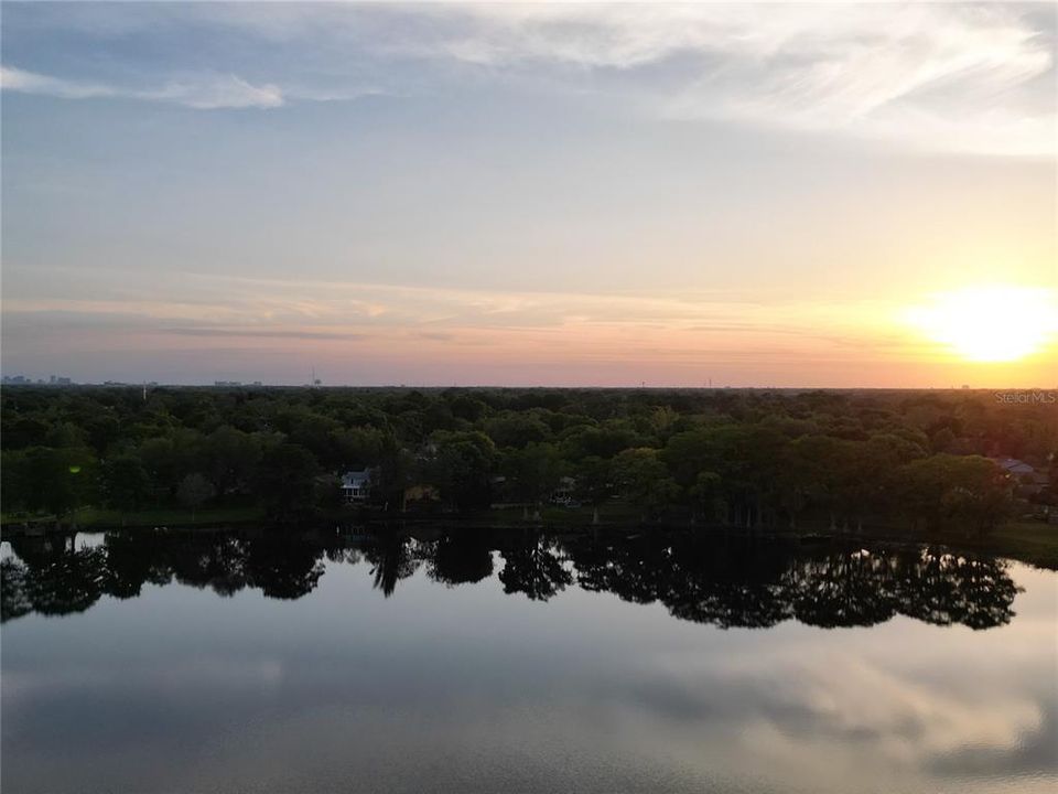 En Venta: $730,000 (3 camas, 2 baños, 2549 Pies cuadrados)