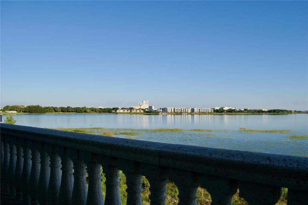 En Venta: $730,000 (3 camas, 2 baños, 2549 Pies cuadrados)