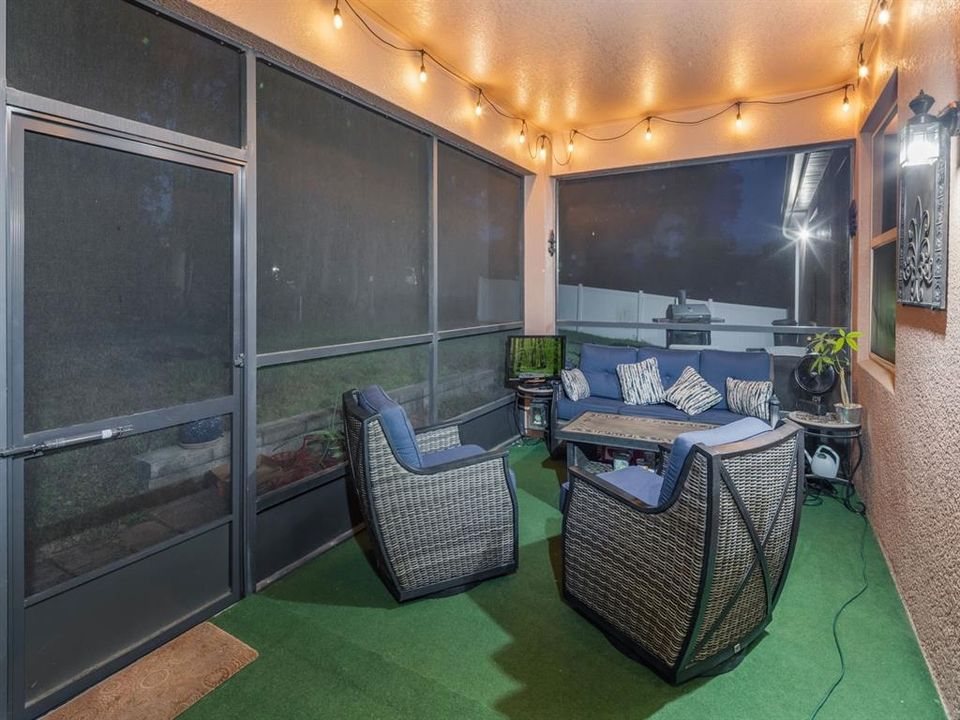 Active With Contract: $489,900 (5 beds, 2 baths, 2845 Square Feet)