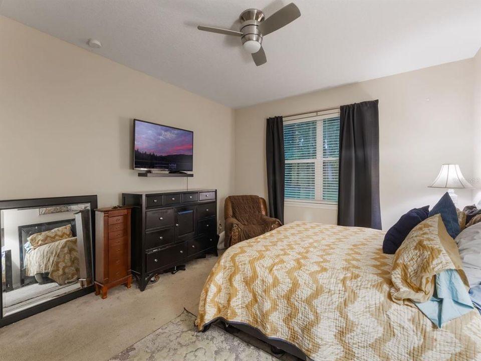 Active With Contract: $489,900 (5 beds, 2 baths, 2845 Square Feet)